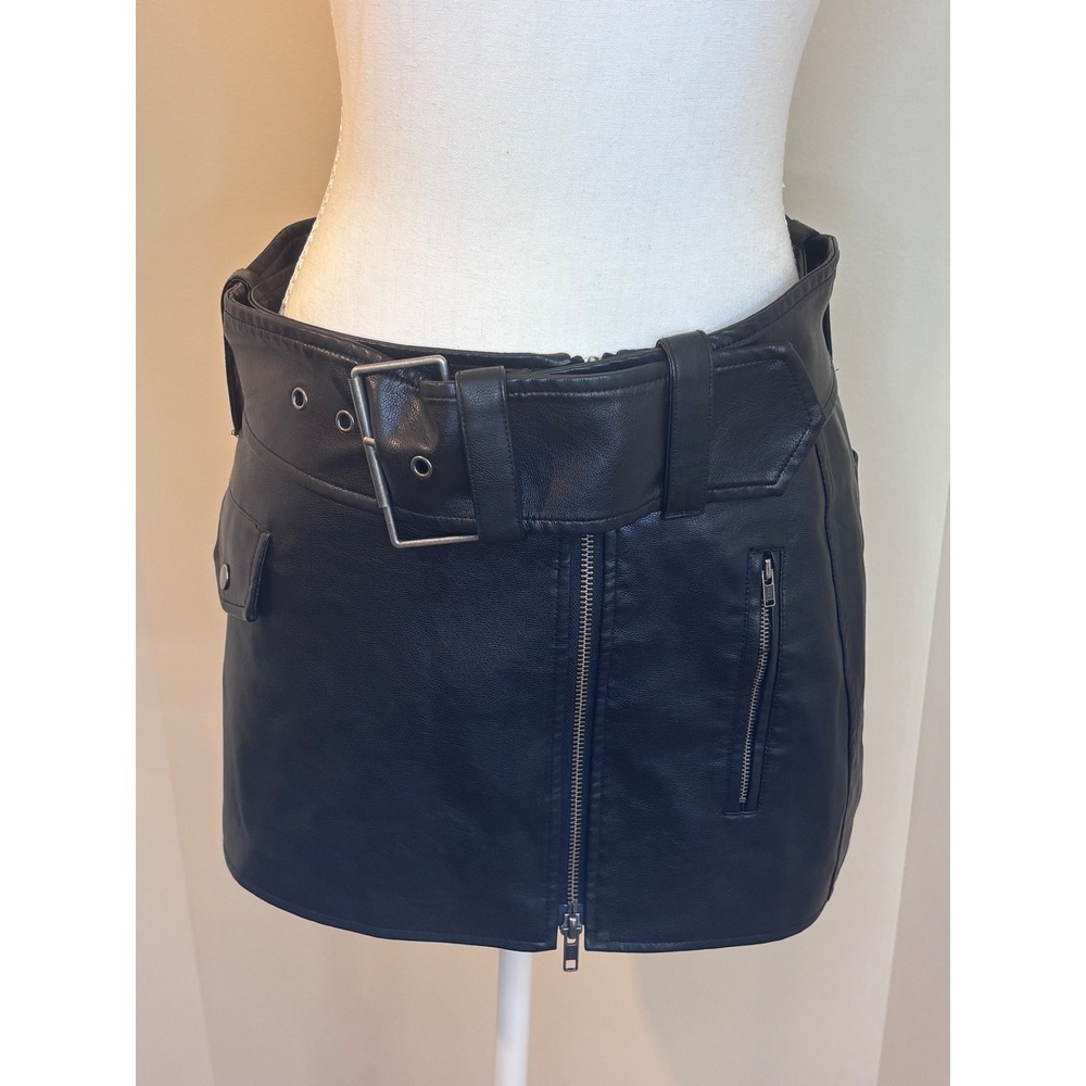 Oak + Fort Black Vegan Leather Moto Mini Skirt Belted Zip Front Size 4